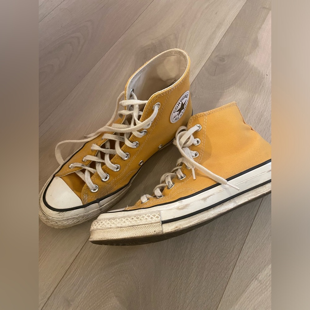 Chuck 70s Sunflower High Top Converse 🌻👟 (M 7/W 9)